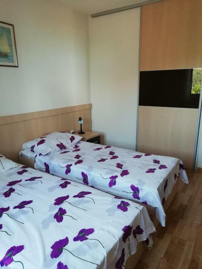Apartment Zdene Рогозница Екстериор снимка