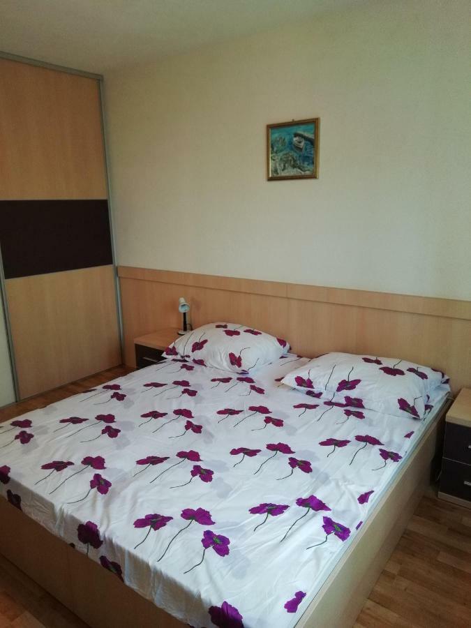 Apartment Zdene Рогозница Екстериор снимка
